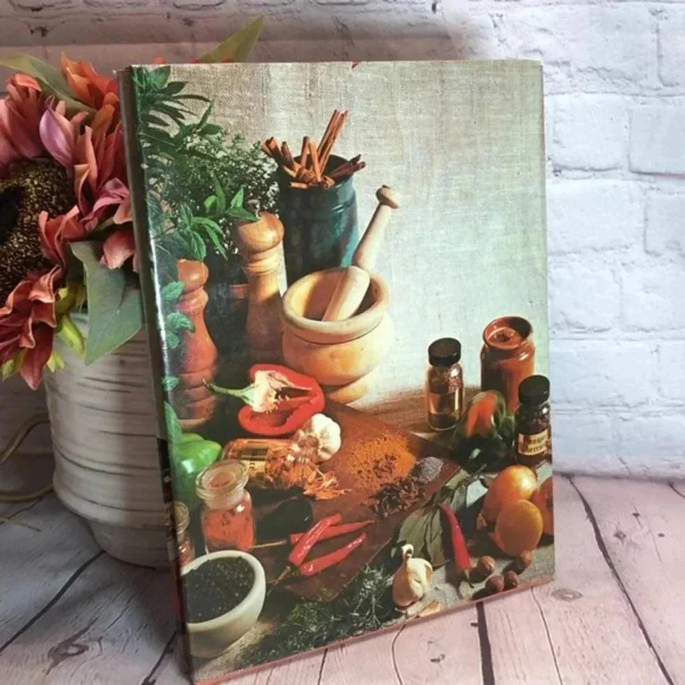 Vintage 1970 Monica Mawson HERB & SPICE COOKERY cookbook
